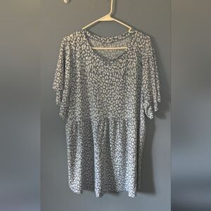 Women's Plus Top